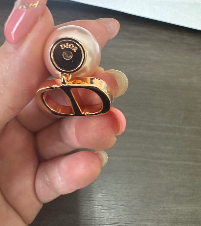 ディオール  （ブランドバッグ）の商品画像 - 査定依頼日：2025年5月22日 - 最高査定価格：40,000円