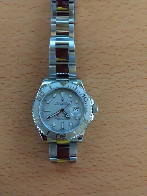 ヨットマスターロレジウム　116622（高級時計）の商品画像 - 査定依頼日：2025年11月17日 - 最高査定価格：1,600,000円