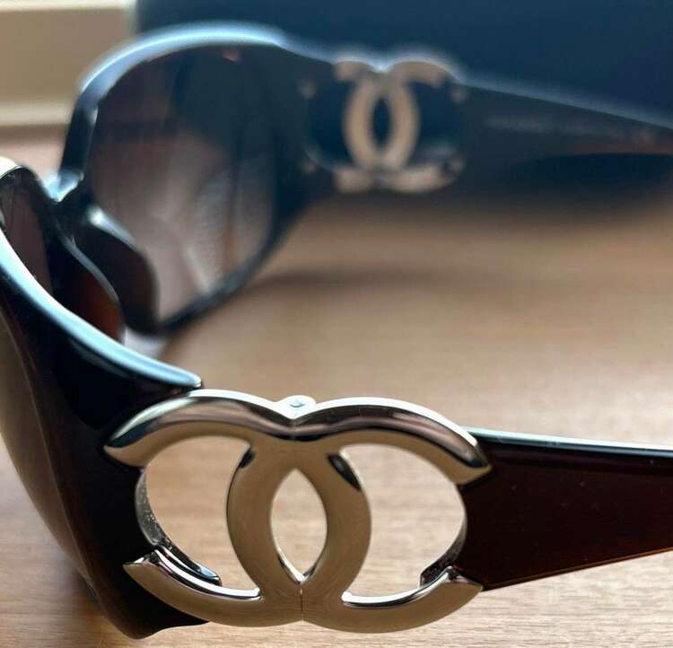 CHANELサングラス（ブランド財布・小物）の商品画像 - 査定依頼日：2025年1月14日 - 最高査定価格：7,000円
