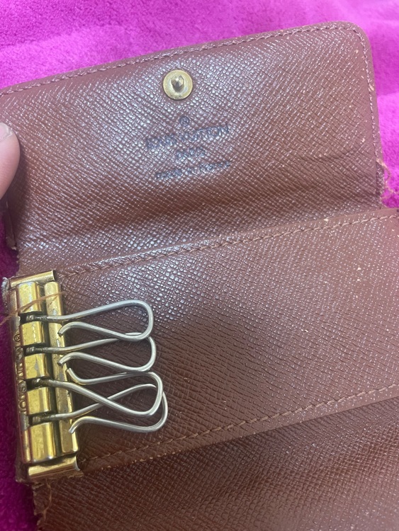 ルイヴィトン モノグラム （ブランドバッグ）の商品画像 - 査定依頼日：2025年11月27日 - 最高査定価格：1,200円