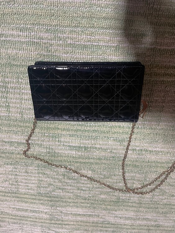 レディーディオールポーチ（ブランドバッグ）の商品画像 - 査定依頼日：2023年5月19日 - 最高査定価格：80,000円