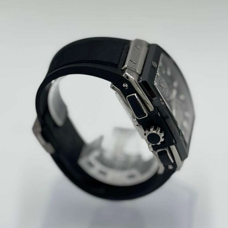 ウブロ ビックバン （高級時計）の商品画像 - 査定依頼日：2025年3月20日 - 最高査定価格：1,400,000円