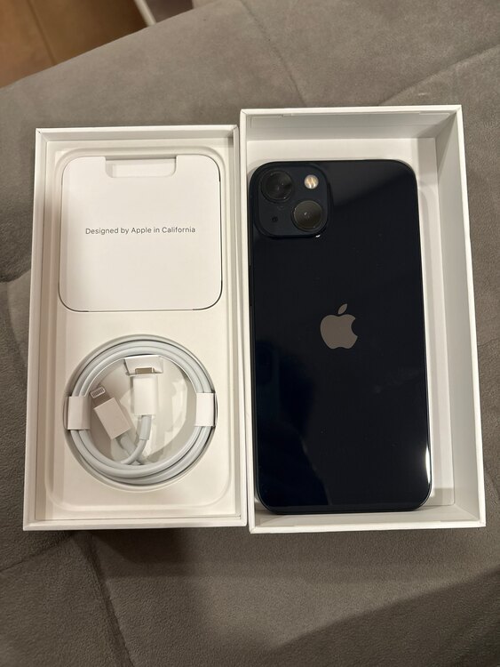 iPhone13（スマホ）の商品画像 - 査定依頼日：2025年3月17日 - 最高査定価格：38,000円