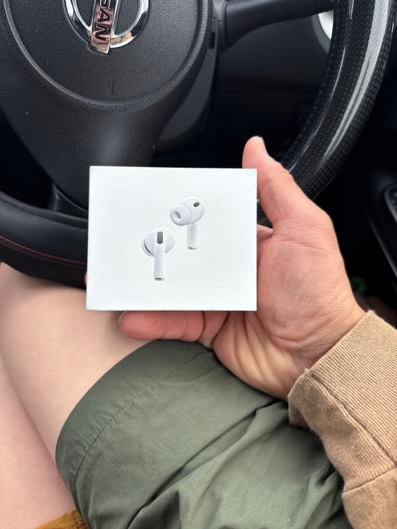  AirPods Pro3（オーディオ・スピーカー）の商品画像 - 査定依頼日：2026年4月20日 - 最高査定価格：23,100円