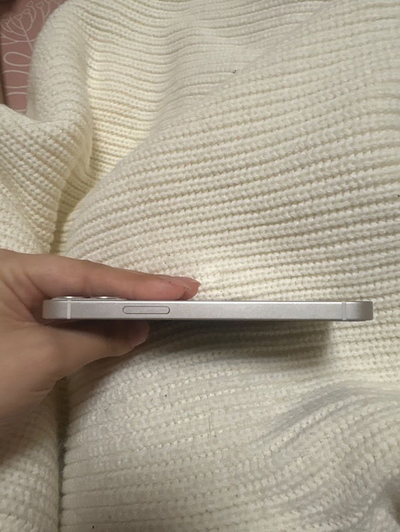 iPhone 12 mini 64GB SIMフリー（スマホ）の商品画像 - 査定依頼日：2025年9月23日 - 最高査定価格：22,000円