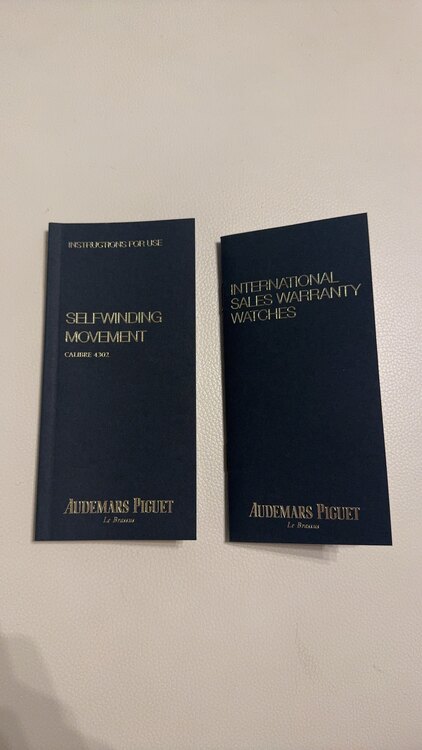 オーデマピゲ ロイヤルオーク （高級時計）の商品画像 - 査定依頼日：2025年1月30日 - 最高査定価格：5,000,000円