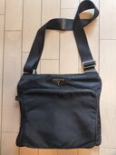 プラダ  （ブランドバッグ）の商品画像 - 査定依頼日：2026年3月24日 - 最高査定価格：40,000円