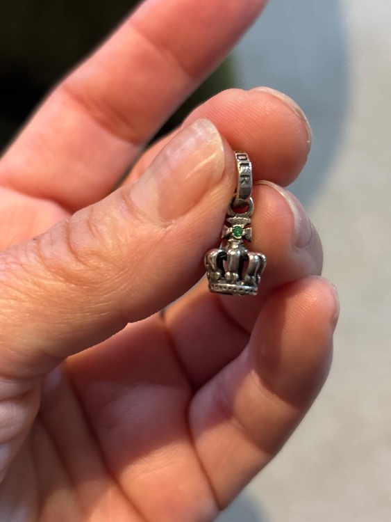 ロイヤルオーダーペンダントトップ（古着・ファッション）の商品画像 - 査定依頼日：2026年4月22日 - 最高査定価格：100,000円