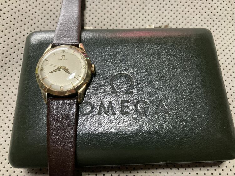 オメガ その他 CAL420　１４（高級時計）の商品画像 - 査定依頼日：2025年10月4日 - 最高査定価格：200,000円