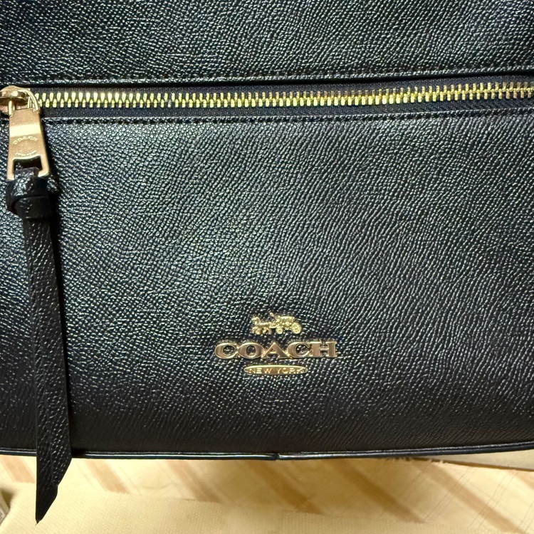 リュック（ブランドバッグ）の商品画像 - 査定依頼日：2025年9月1日 - 最高査定価格：3,500円