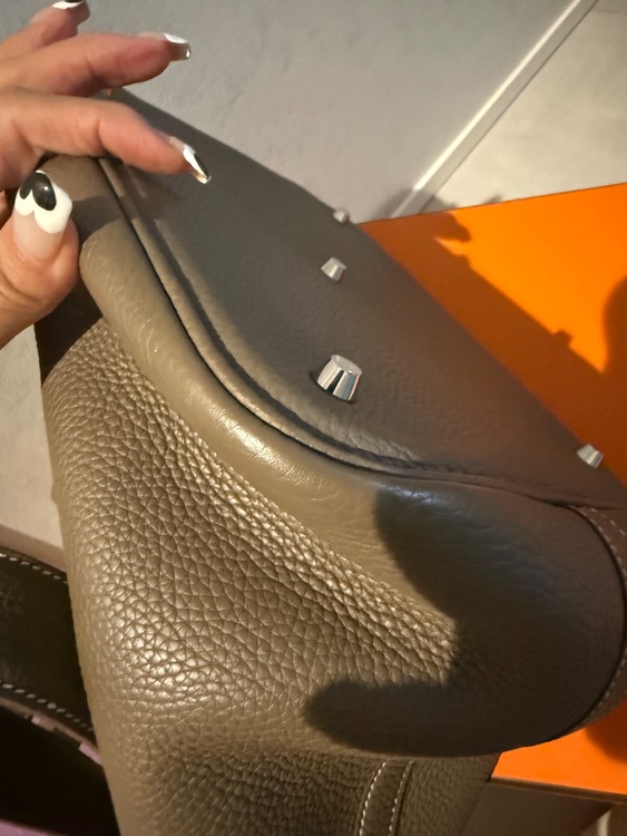 GM（ブランドバッグ）の商品画像 - 査定依頼日：2025年10月27日 - 最高査定価格：430,000円