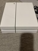 PS4 CUH-1100A（ゲーム機本体・ゲームソフト）の商品画像 - 査定依頼日：2024年12月29日 - 最高査定価格：10,000円