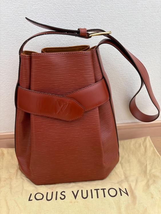 サックデポール （ブランドバッグ）の商品画像 - 査定依頼日：2026年1月5日 - 最高査定価格：40,000円