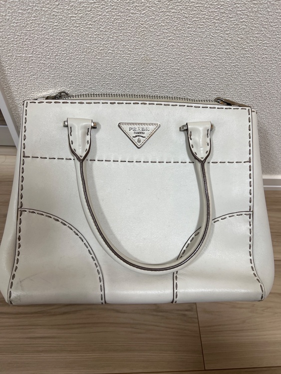 プラダ  （ブランドバッグ）の商品画像 - 査定依頼日：2026年3月30日 - 最高査定価格：50,000円