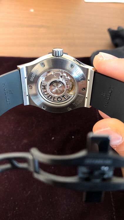 ウブロ クラシックフュージョン 542.NX.1270.RX.MDM（高級時計）の商品画像 - 査定依頼日：2025年9月27日 - 最高査定価格：535,000円