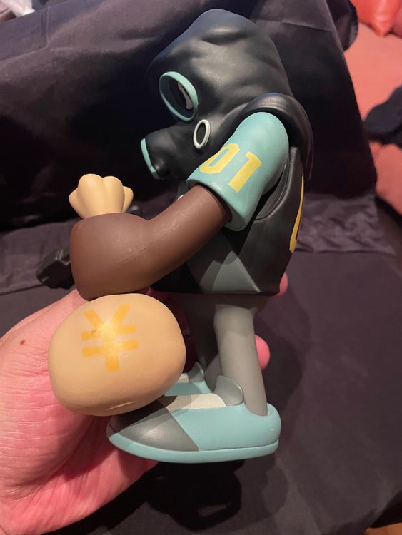 メディコム トイ（フィギュア・プラモデル）の商品画像 - 査定依頼日：2025年10月2日 - 最高査定価格：2,100円