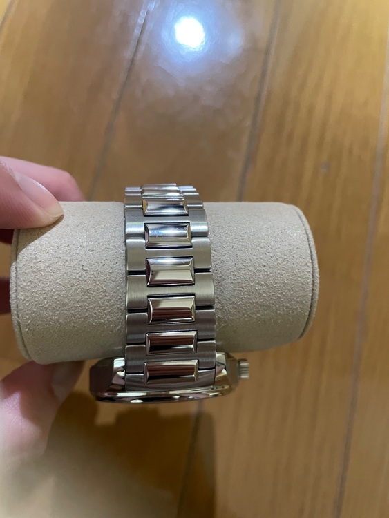 IWC ポルトギーゼ IW35830（高級時計）の商品画像 - 査定依頼日：2025年9月29日 - 最高査定価格：600,000円