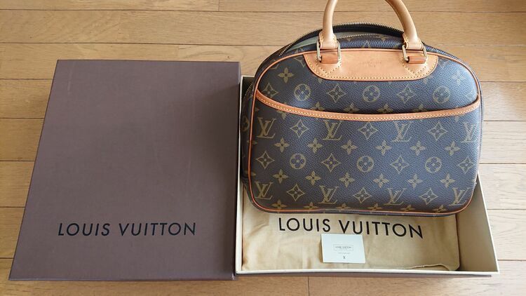 ルイ・ヴィトン モノグラム トゥルーヴィル（ブランドバッグ）の商品画像 - 査定依頼日：2025年9月16日 - 最高査定価格：110,000円