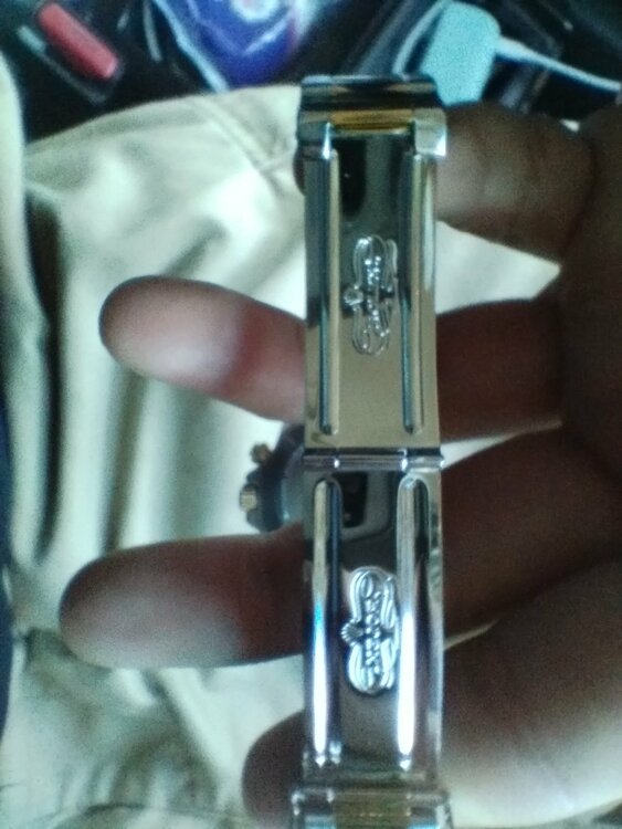 ロレックス デイトナ （高級時計）の商品画像 - 査定依頼日：2026年2月9日 - 最高査定価格：3,000,000円