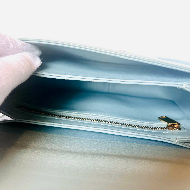 セリーヌ  （ブランドバッグ）の商品画像 - 査定依頼日：2025年4月8日 - 最高査定価格：220,000円