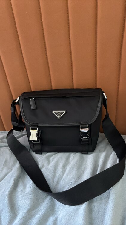 プラダ　バッグ（ブランドバッグ）の商品画像 - 査定依頼日：2025年5月18日 - 最高査定価格：170,000円