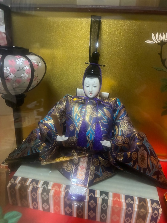 雛人形（美術品・骨董品）の商品画像 - 査定依頼日：2026年2月26日 - 最高査定価格：3,000円