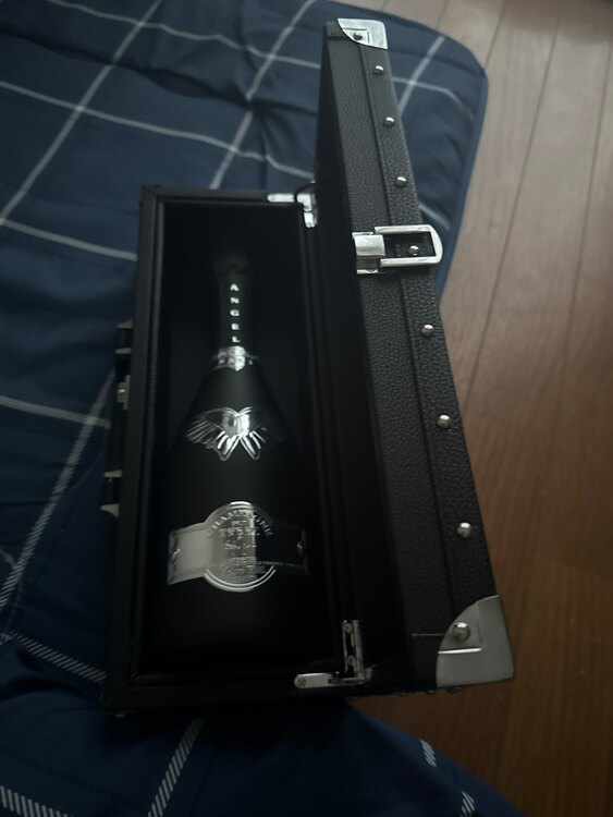 シャンパン シャンパン(その他) （お酒）の商品画像 - 査定依頼日：2025年5月4日 - 最高査定価格：24,000円