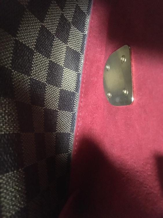 ラヴェッロGM、シガレットケース（ブランドバッグ）の商品画像 - 査定依頼日：2022年4月11日 - 最高査定価格：105,000円