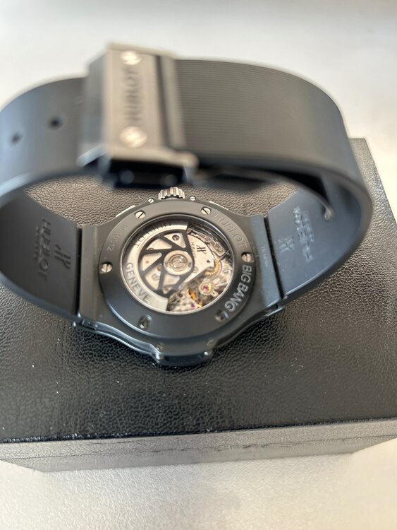 ウブロ ビックバン （高級時計）の商品画像 - 査定依頼日：2025年1月25日 - 最高査定価格：710,000円