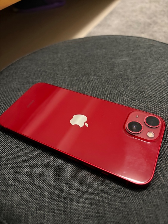 iPhone13（スマホ）の商品画像 - 査定依頼日：2026年2月10日 - 最高査定価格：33,000円