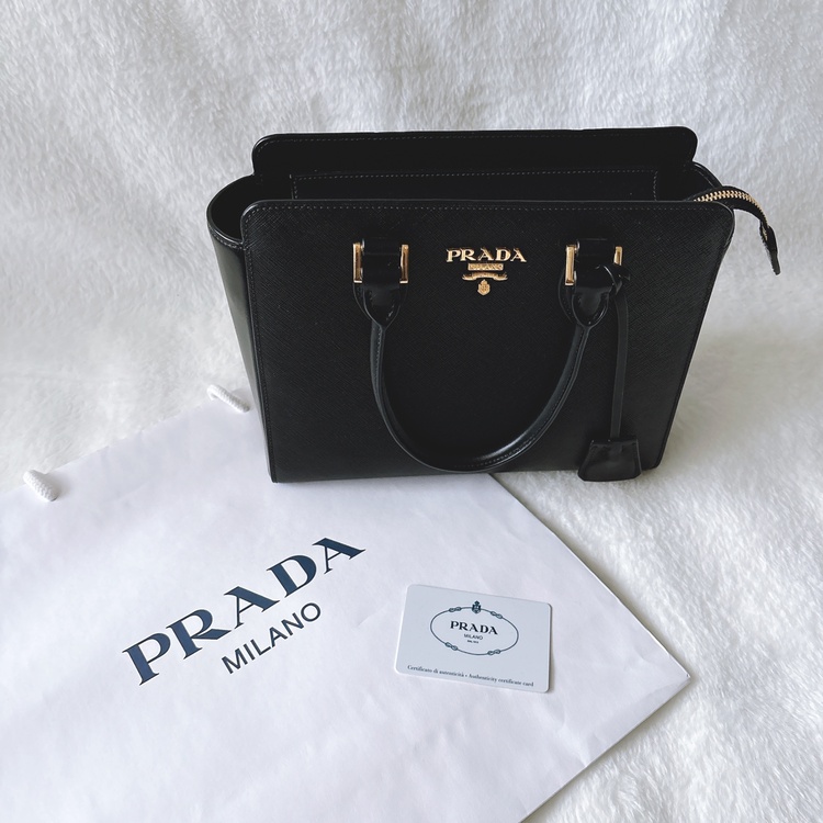 プラダ  （ブランドバッグ）の商品画像 - 査定依頼日：2026年1月15日 - 最高査定価格：200,000円