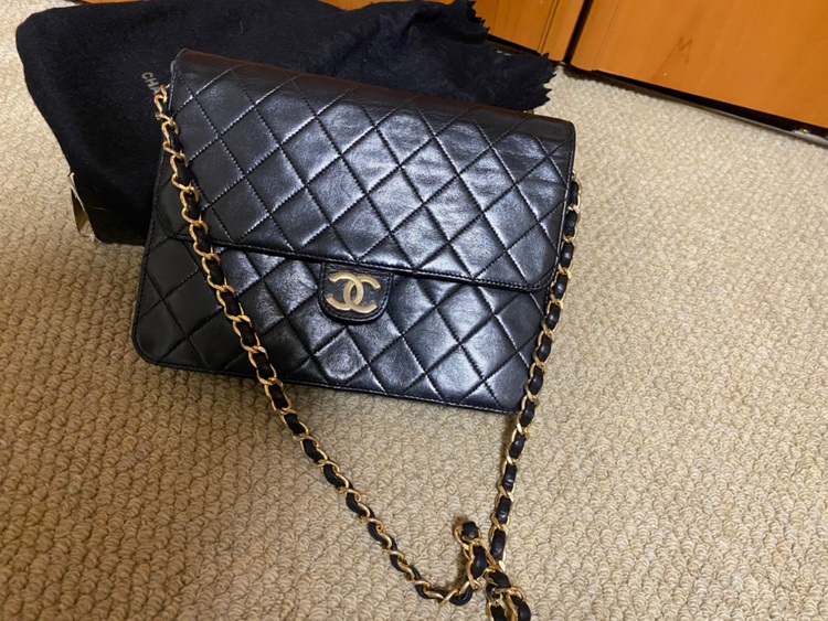 マトラッセラムスキン（ブランドバッグ）の商品画像 - 査定依頼日：2025年11月28日 - 最高査定価格：120,000円