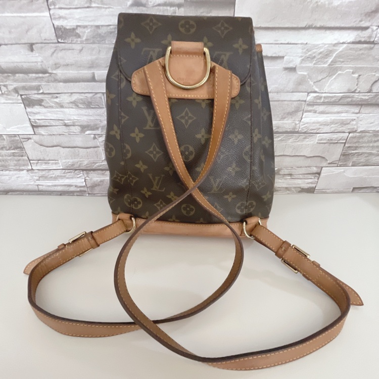 モンスリリュック（ブランドバッグ）の商品画像 - 査定依頼日：2025年10月23日 - 最高査定価格：90,000円