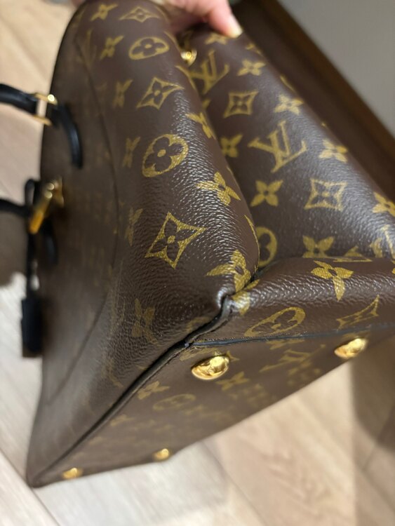 ルイヴィトン モノグラム （ブランドバッグ）の商品画像 - 査定依頼日：2025年3月3日 - 最高査定価格：170,000円