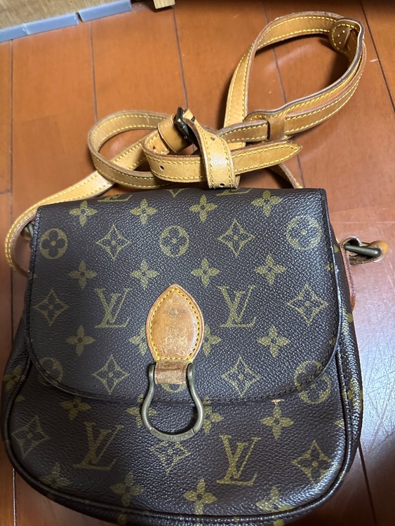 ショルダー（ブランドバッグ）の商品画像 - 査定依頼日：2026年1月3日 - 最高査定価格：40,000円