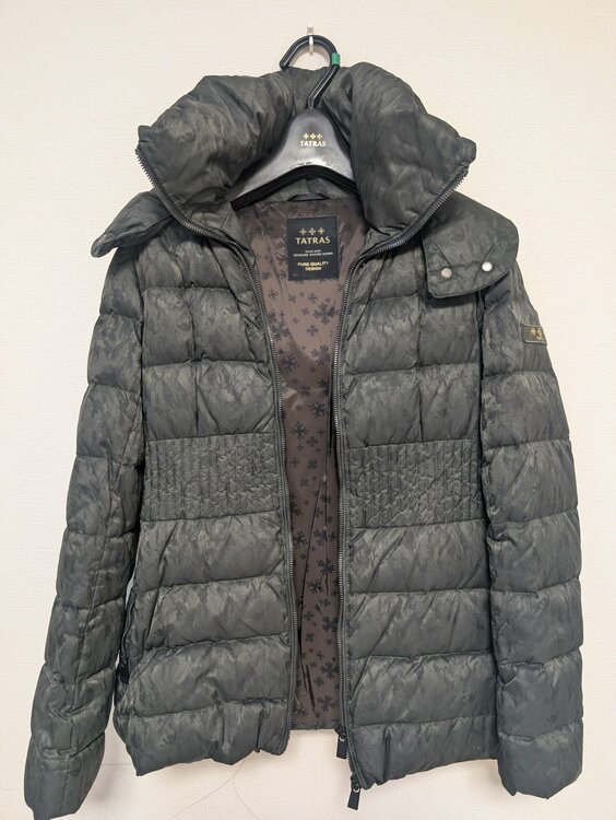 タトラス　ダウンジャケット（古着・ファッション）の商品画像 - 査定依頼日：2026年4月5日 - 最高査定価格：10,000円