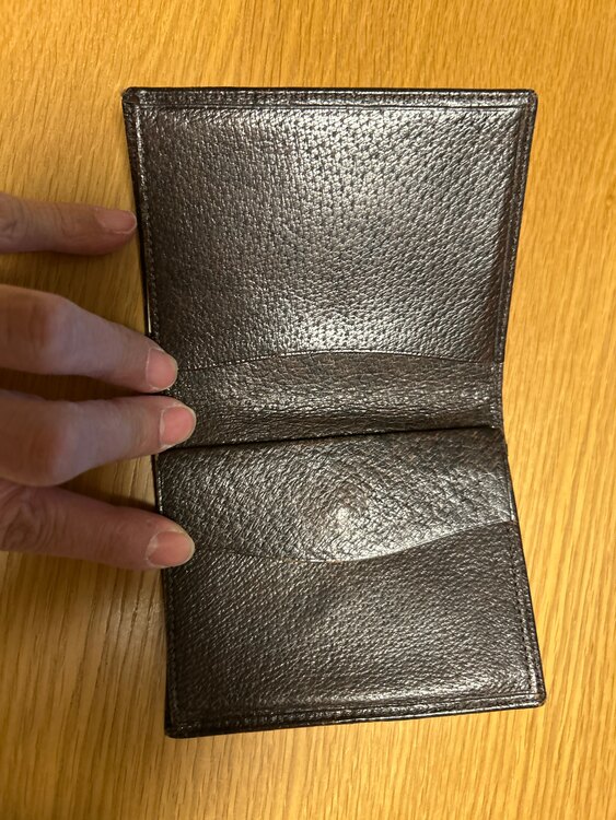 不明（ブランド財布・小物）の商品画像 - 査定依頼日：2025年3月9日 - 最高査定価格：100,000円