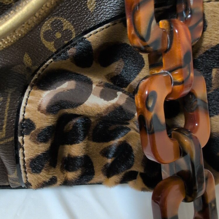 レオパード　アデル（ブランドバッグ）の商品画像 - 査定依頼日：2026年1月29日 - 最高査定価格：60,000円