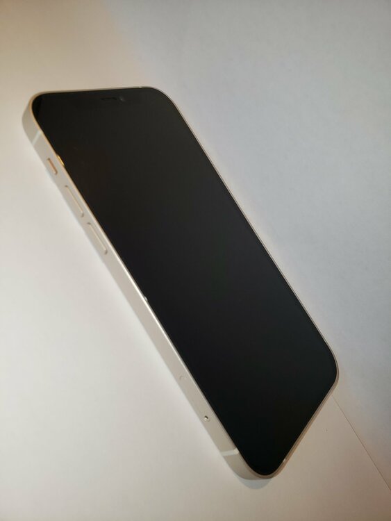 iPhone12 64GB（スマホ）の商品画像 - 査定依頼日：2026年6月27日 - 最高査定価格：22,500円
