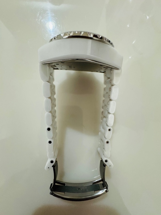 シャネル J12 h200（高級時計）の商品画像 - 査定依頼日：2026年3月17日 - 最高査定価格：500,000円