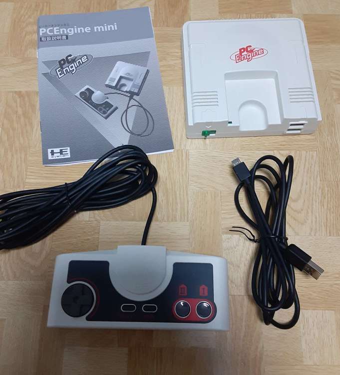 PCエンジンmini（ゲーム機本体・ゲームソフト）の商品画像 - 査定依頼日：2023年8月16日 - 最高査定価格：11,000円