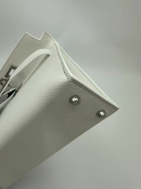 エルメス ケリーミニ2代 ナタ シルバー金具（ブランドバッグ）の商品画像 - 査定依頼日：2025年10月15日 - 最高査定価格：2,950,000円