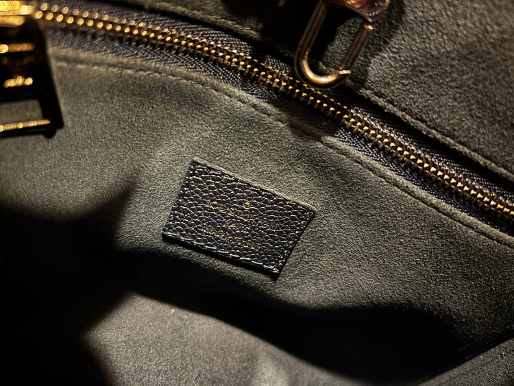 オンザゴーPM アンプラント（ブランドバッグ）の商品画像 - 査定依頼日：2025年4月28日 - 最高査定価格：210,000円