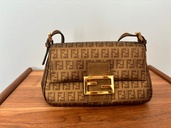 FENDIマンマ（ブランドバッグ）の商品画像 - 査定依頼日：2026年3月21日 - 最高査定価格：150,000円