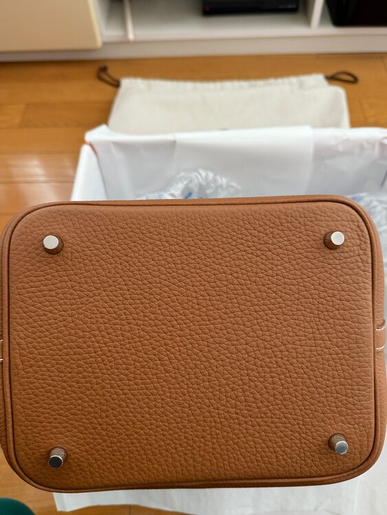 ピコタンロック　22（ブランドバッグ）の商品画像 - 査定依頼日：2025年3月29日 - 最高査定価格：550,000円