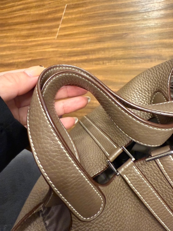 ピコタンＰＭ（ブランドバッグ）の商品画像 - 査定依頼日：2025年6月18日 - 最高査定価格：270,000円