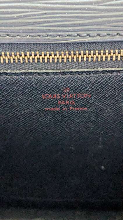 ルイヴィトン モンソー エピ （ブランドバッグ）の商品画像 - 査定依頼日：2025年5月24日 - 最高査定価格：60,000円