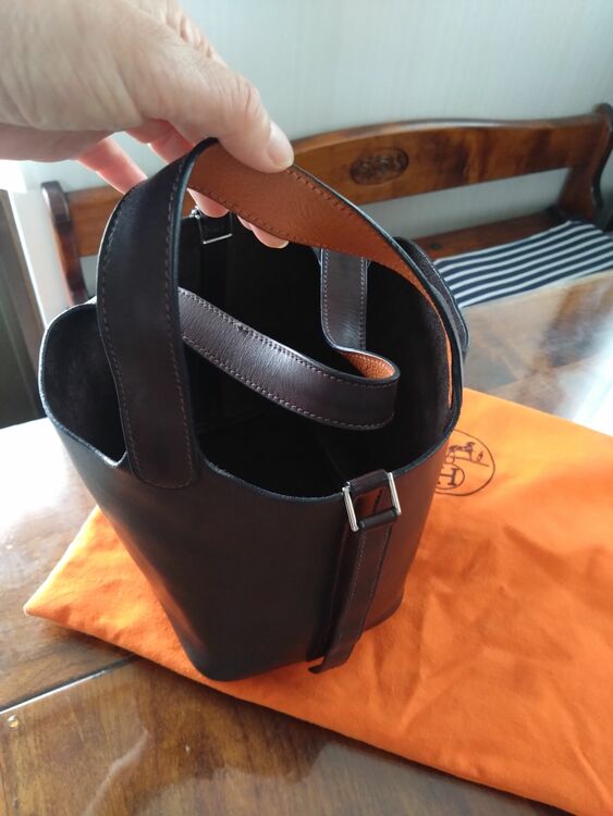 エルメス ピコタン （ブランドバッグ）の商品画像 - 査定依頼日：2025年6月4日 - 最高査定価格：300,000円