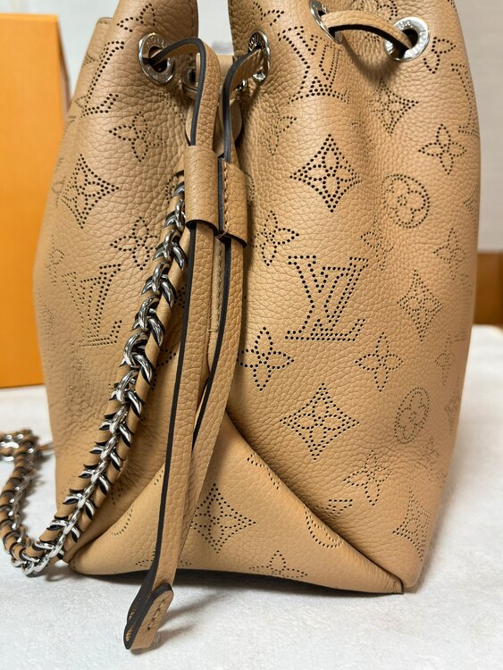 ベラトート（ブランドバッグ）の商品画像 - 査定依頼日：2025年1月5日 - 最高査定価格：280,000円