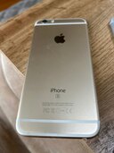 iPhone6s 2台 ゴールド、シルバー（スマホ）の商品画像 - 査定依頼日：2024年2月29日 - 最高査定価格：2,000円